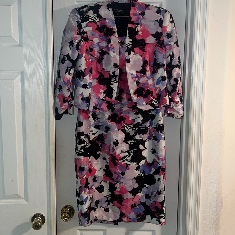 NWOT BLACK LABEL DRESS
